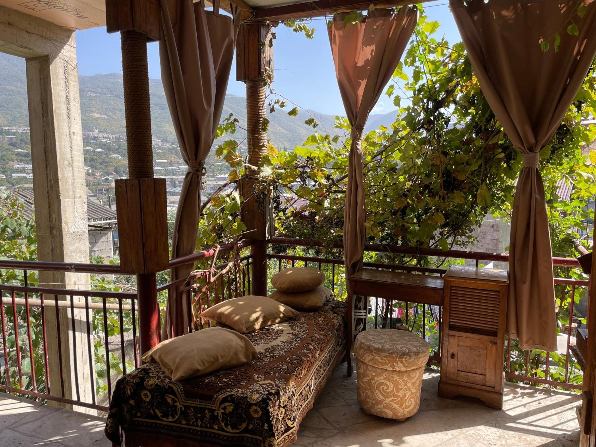 Guest House Anahit إيجيفان المظهر الخارجي الصورة